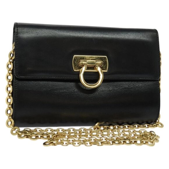 Salvatore Ferragamo Gancini Chain Shoulder Bag Leather Black Gold Auth hk2926 - Picture 2 of 16